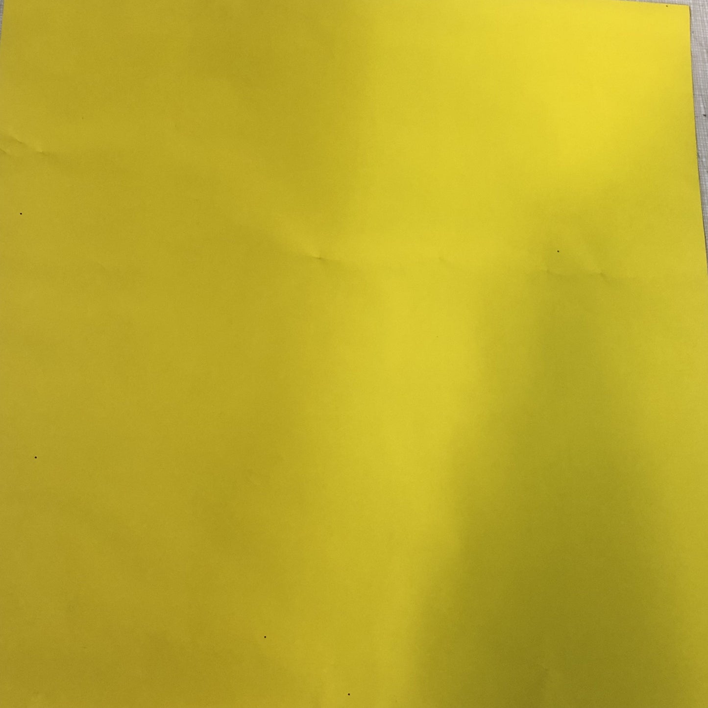 Yellow Glossy Foil (20x20)