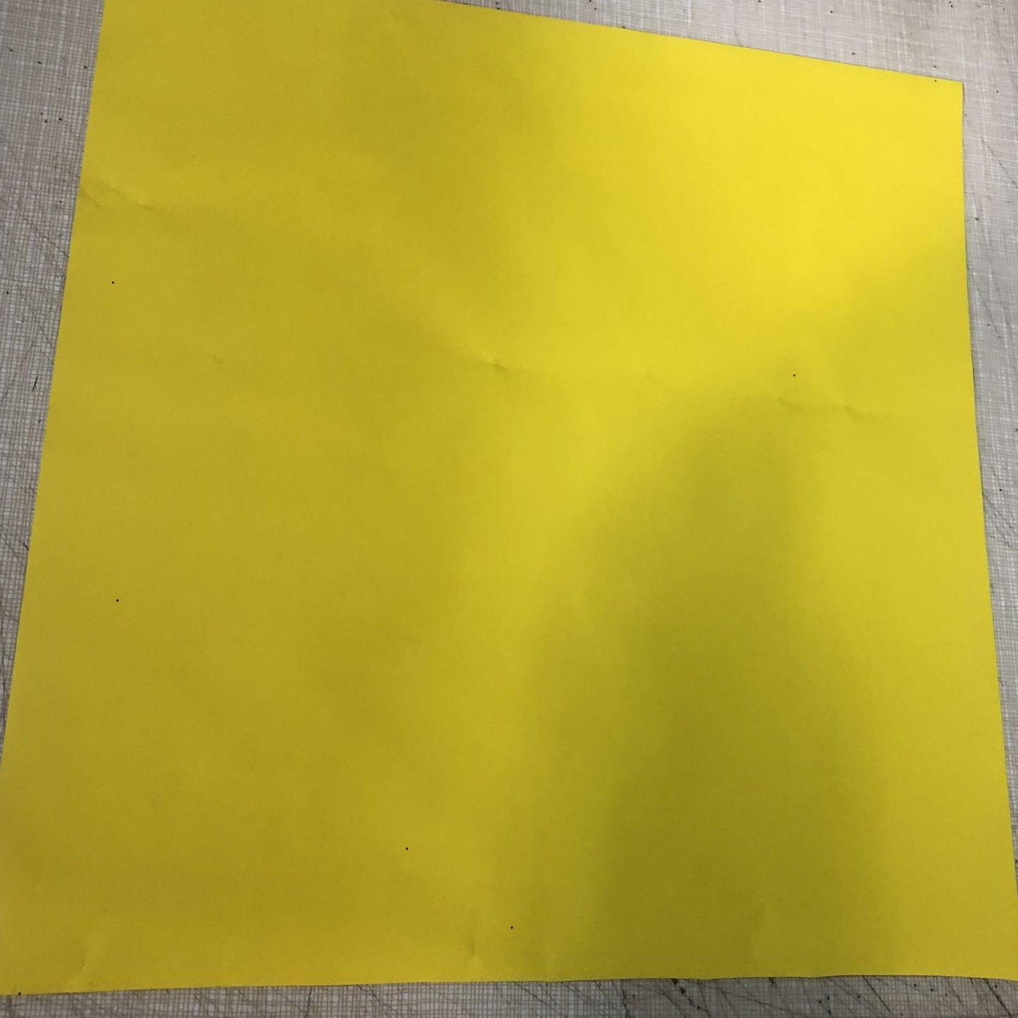 Yellow Glossy Foil (20x20)