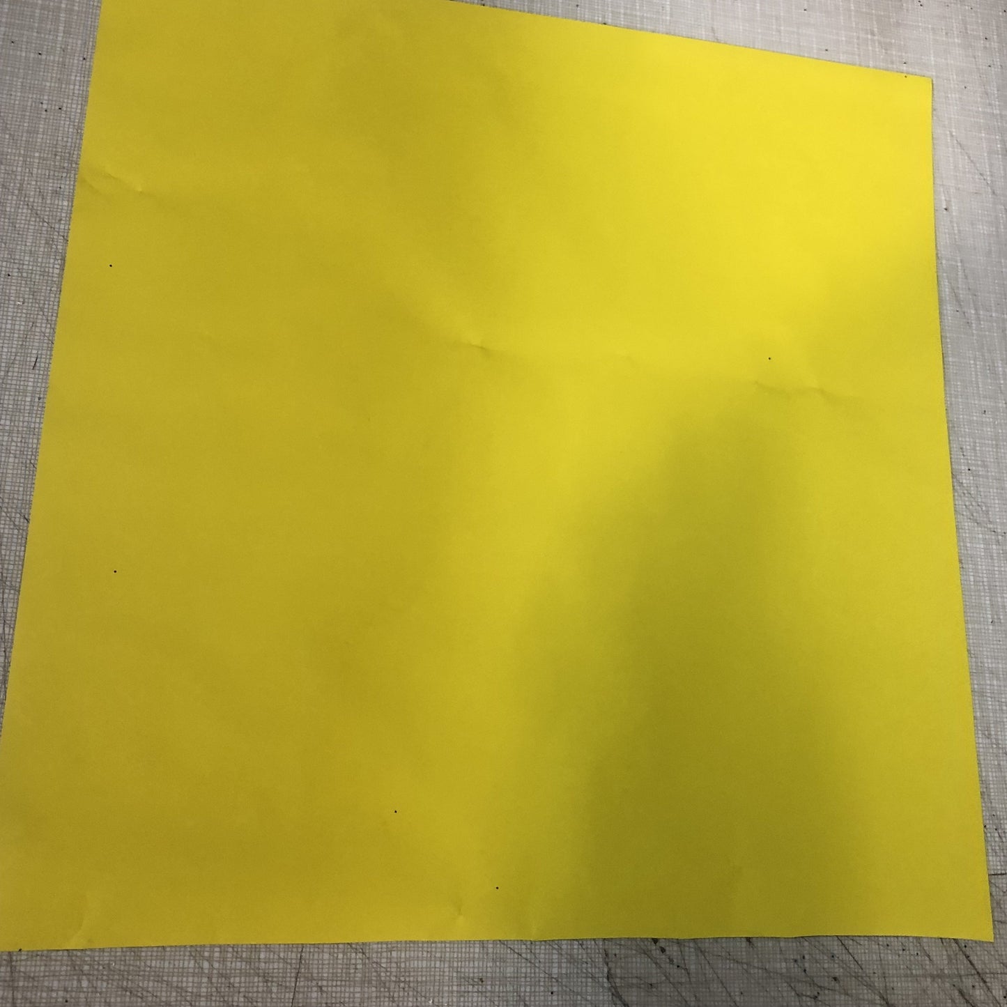 Yellow Glossy Foil (20x20)